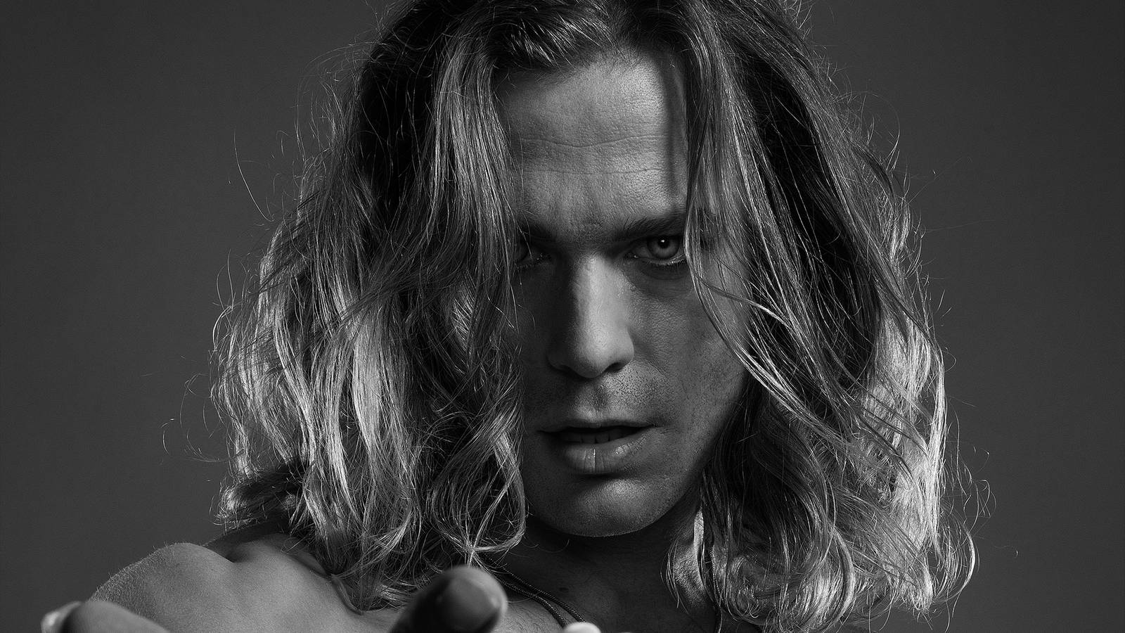 The Vampire Lestat dari AMC Merilis Single Rock Pertama